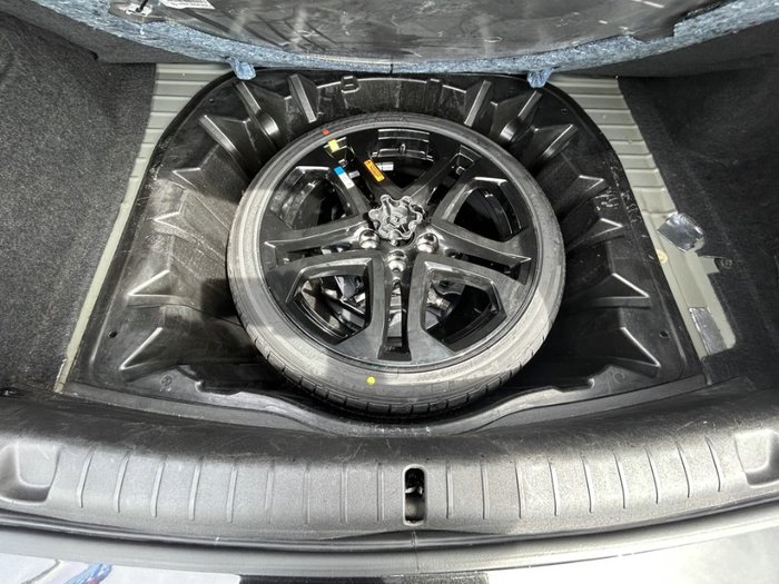 2015 HOLDEN COMMODORE SS V REDLINE