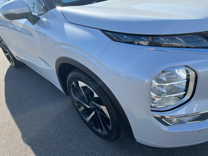 2023 Mitsubishi Outlander Exceed Tourer