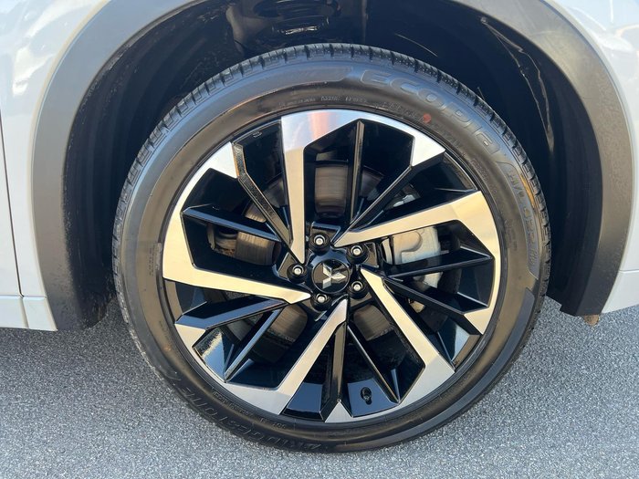 2023 Mitsubishi Outlander Exceed Tourer