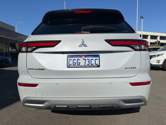 2023 Mitsubishi Outlander Exceed Tourer