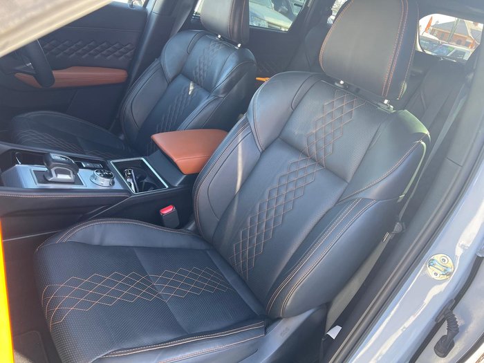 2023 Mitsubishi Outlander Exceed Tourer