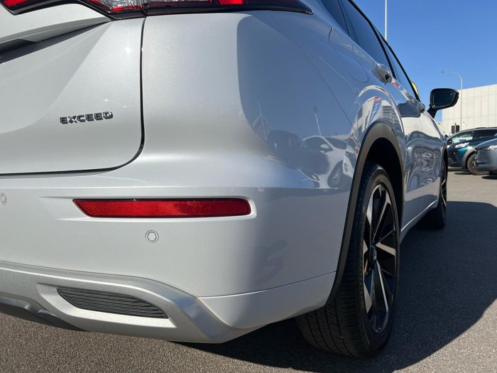2023 Mitsubishi Outlander Exceed Tourer