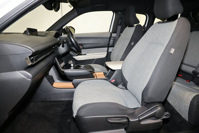 2022 Mazda MX-30 G20e Evolve