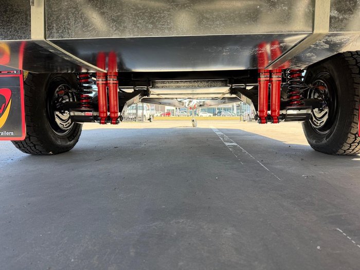 2025 Olympic Javelin X8 Bunks Semi Off-Road