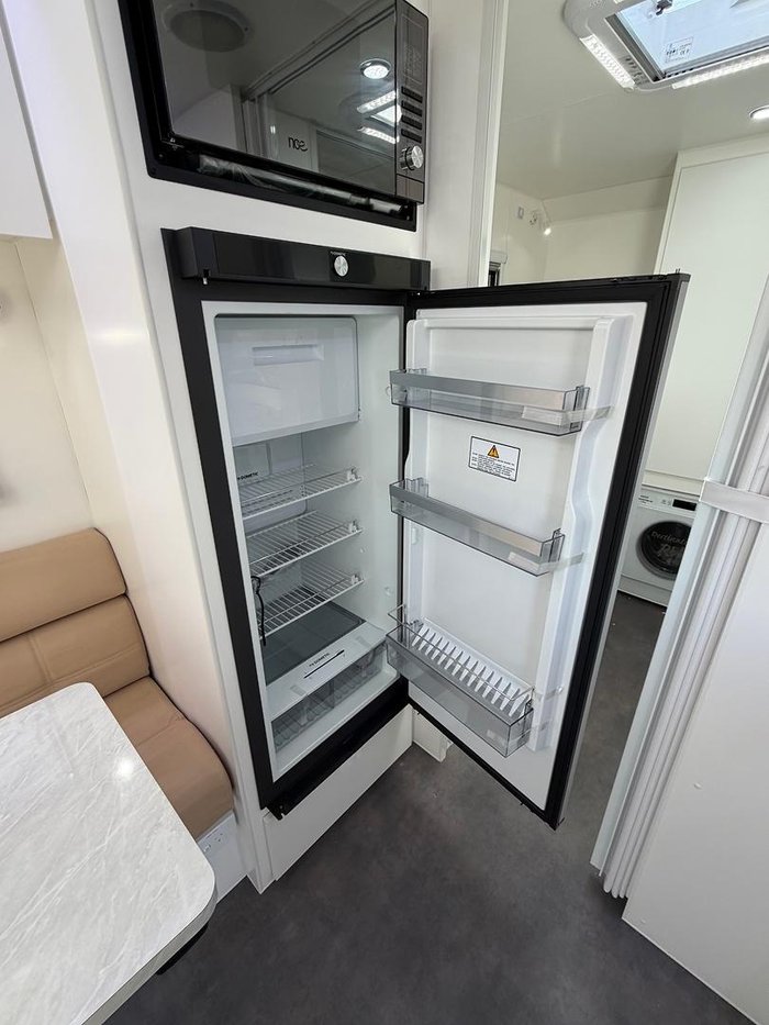 2025 Olympic Javelin X8 Bunks Semi Off-Road