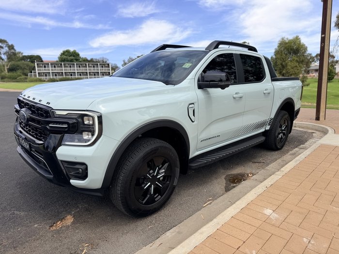 2025 Ford Ranger PHEV Stormtrak