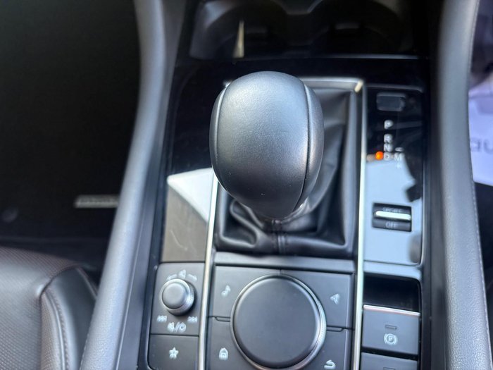 2024 Mazda 3 G25 Astina