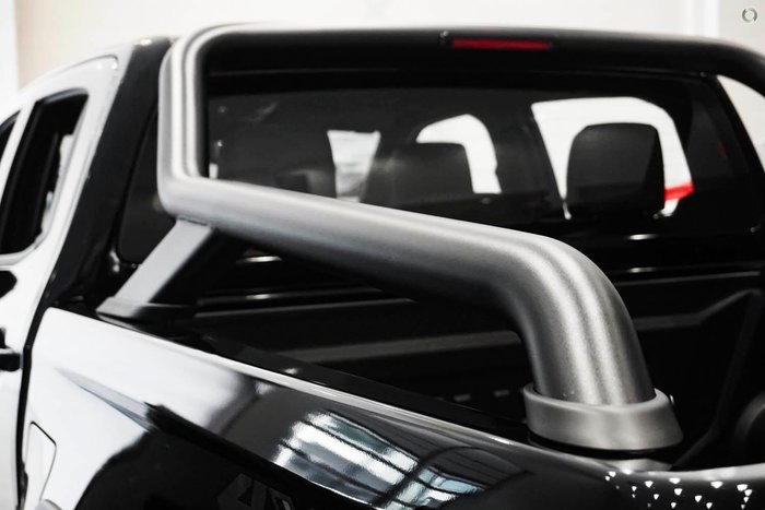 2025 Isuzu D-MAX BLADE