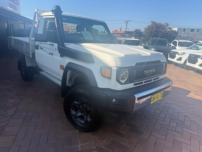 2024 Toyota Landcruiser GXL