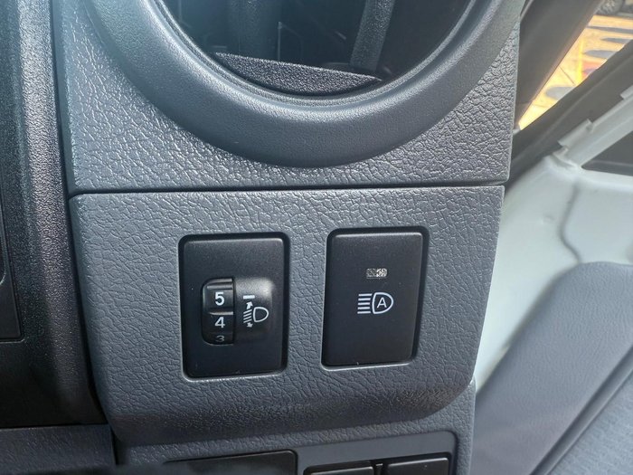 2024 Toyota Landcruiser GXL