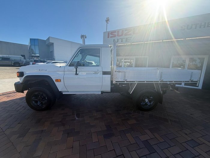 2024 Toyota Landcruiser GXL