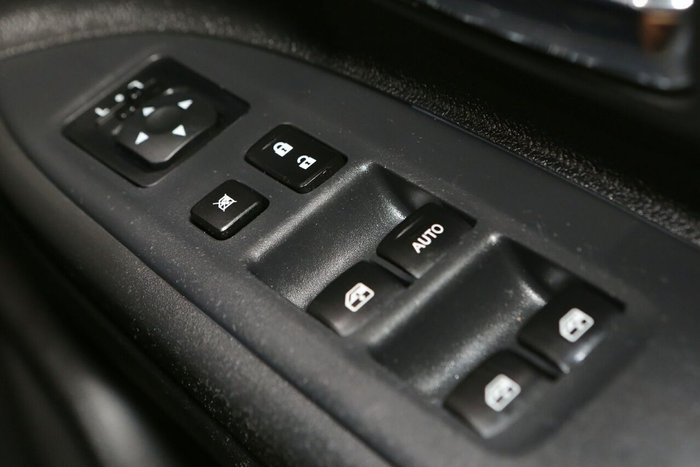 2018 Mitsubishi Outlander ES