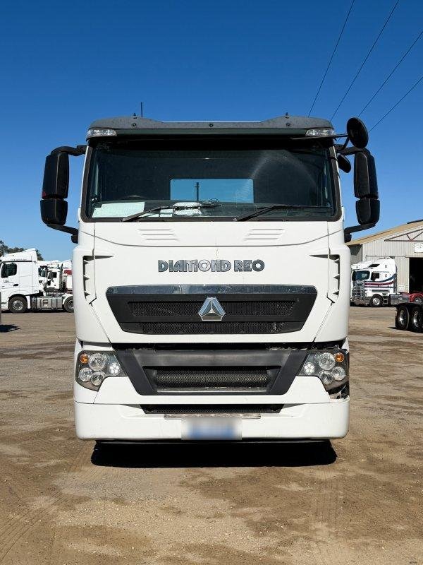 2020 Diamond Reo (Sinotruck) 6X4 Prime Mover