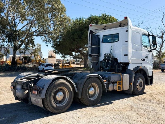 2020 Diamond Reo (Sinotruck) 6X4 Prime Mover