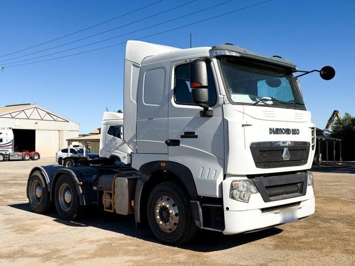 2020 Diamond Reo (Sinotruck) 6X4 Prime Mover