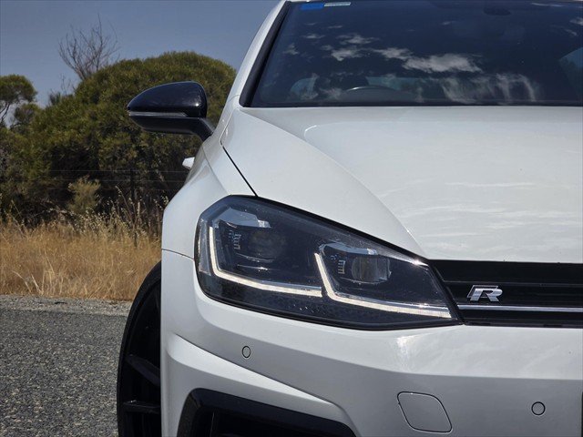 2018 Volkswagen Golf R Grid Edition