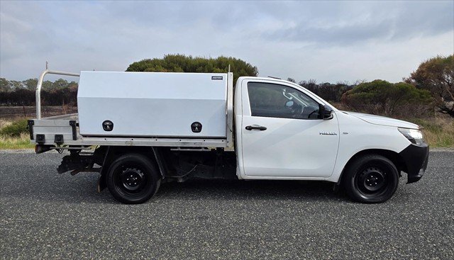 2017 Toyota Hilux Workmate