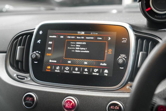 2020 Abarth 695 70 Anniversario