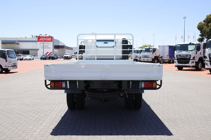 2025 Isuzu Trucks NPS 75/45-155 NEW  4x4 Tray
