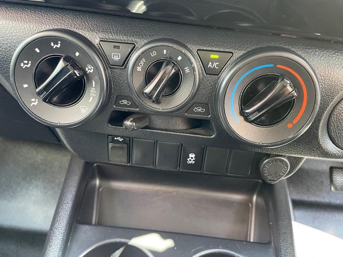 2020 Toyota Hilux Workmate