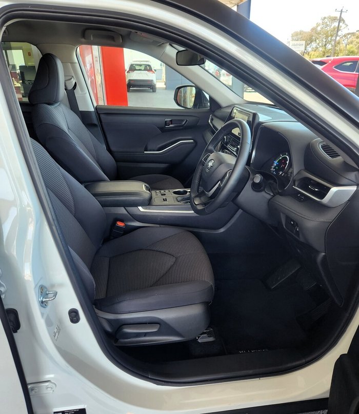 2024 Toyota Kluger GX