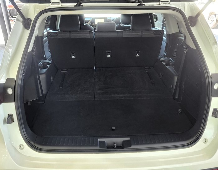 2024 Toyota Kluger GX