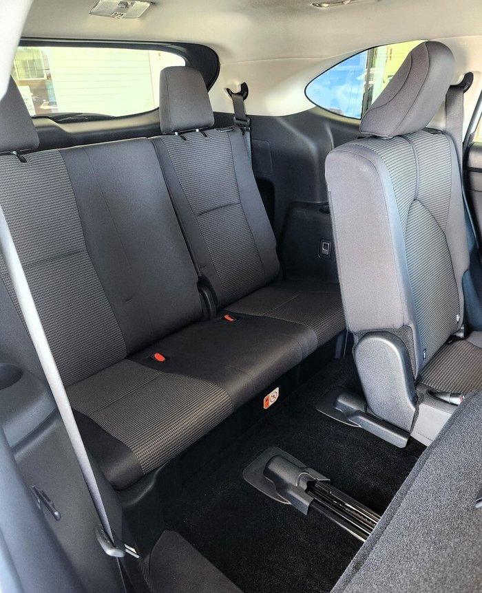 2024 Toyota Kluger GX