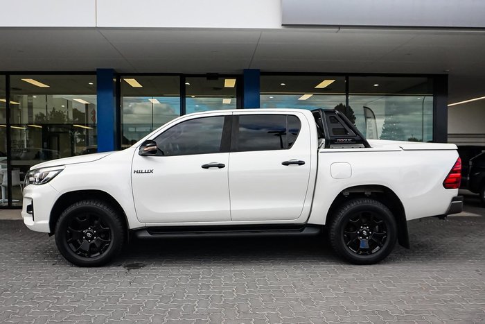 2020 Toyota Hilux Rogue