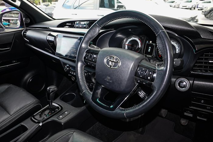 2020 Toyota Hilux Rogue