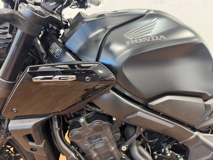 2023 Honda CB650R Black