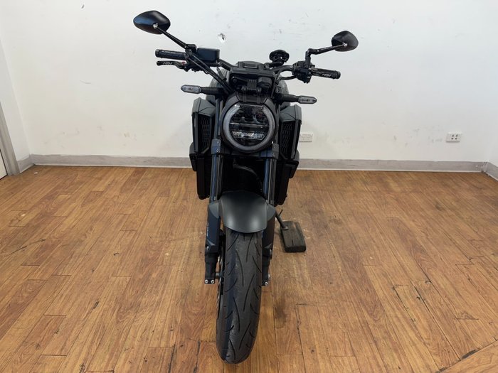 2023 Honda CB650R Black