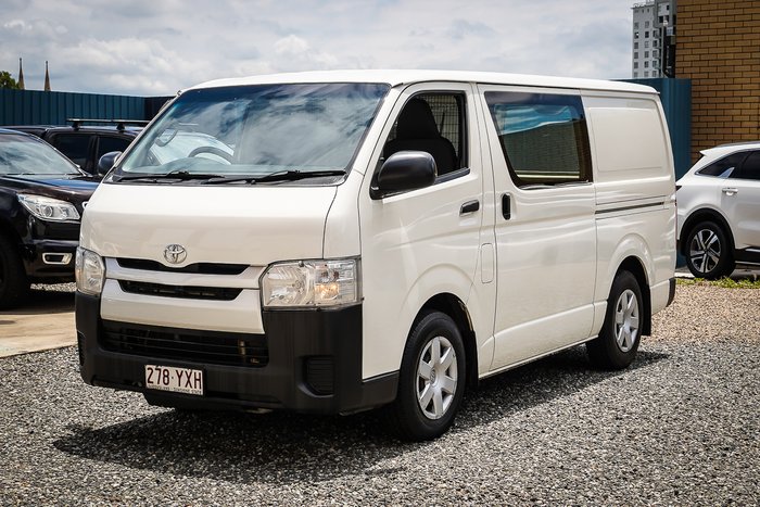 2018 Toyota HIACE LWB