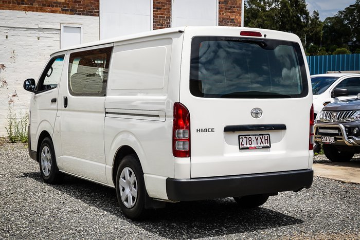 2018 Toyota HIACE LWB