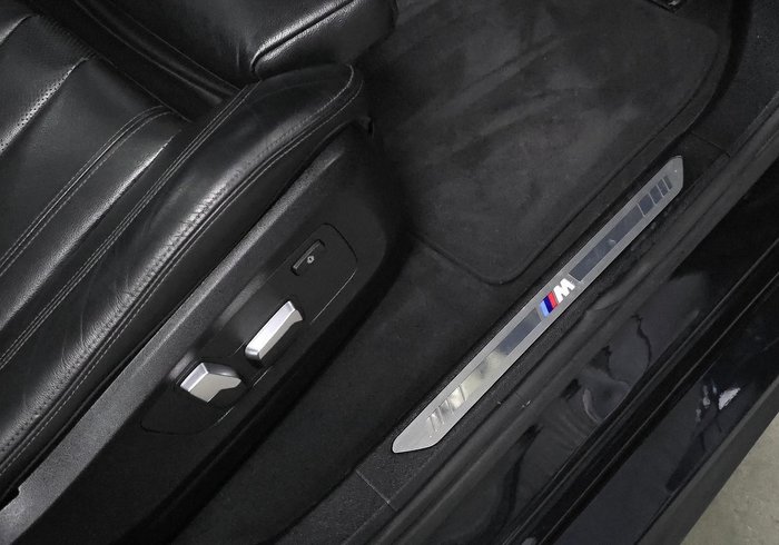 2020 BMW X6 xDrive30d M Sport G06 4X4 Constant Carbon Black