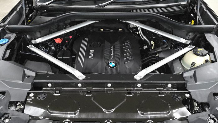 2020 BMW X6 xDrive30d M Sport G06 4X4 Constant Carbon Black