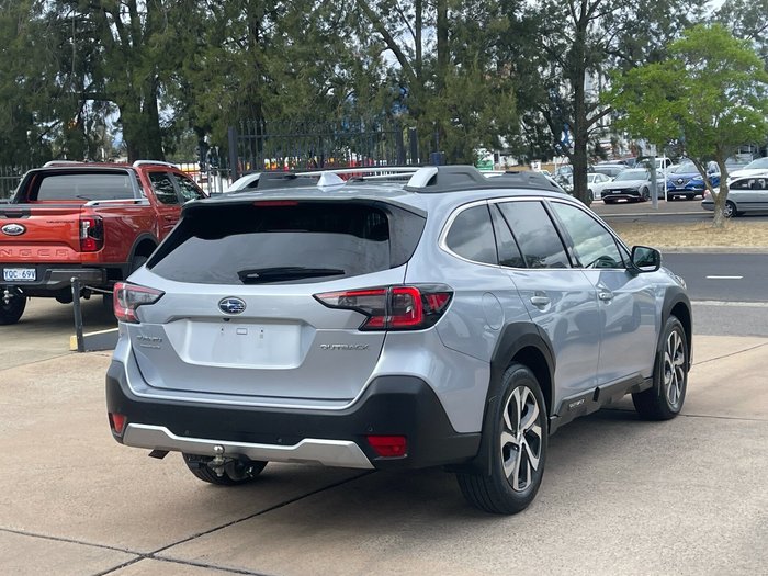 2022 Subaru Outback AWD Touring