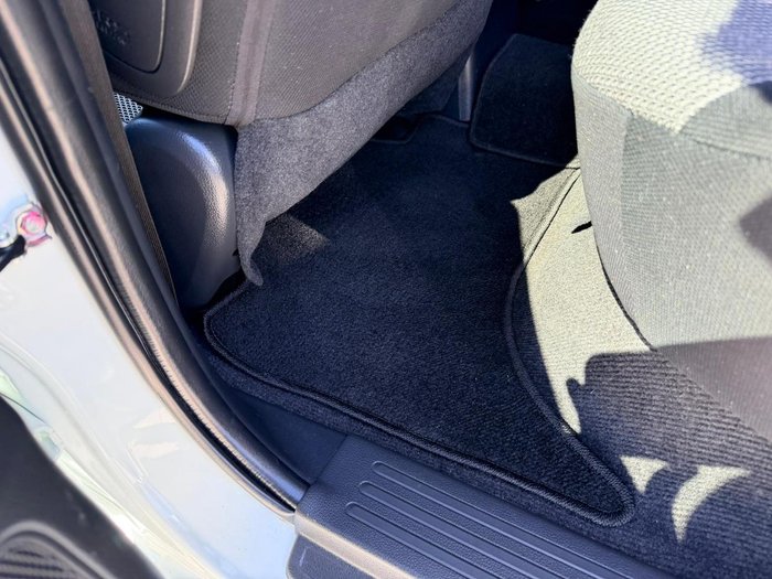 2021 Mitsubishi Triton GLS