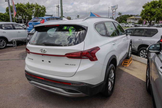 2023 HYUNDAI SANTA FE CRDi (AWD)