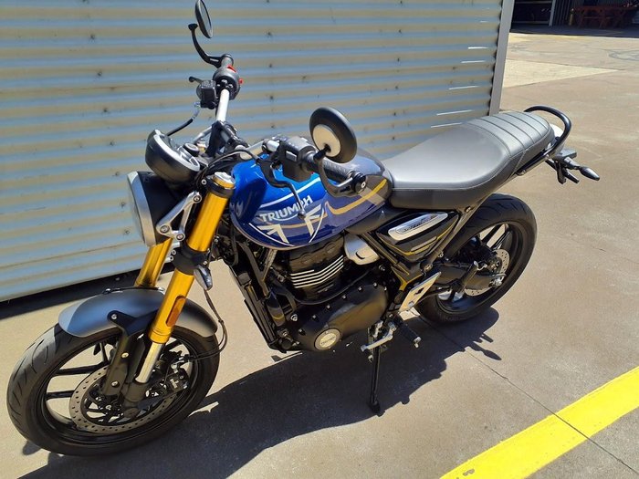 2025 Triumph Speed 400 Speed Four Grey