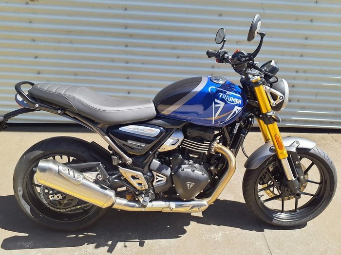 2025 Triumph Speed 400 Speed Four Grey