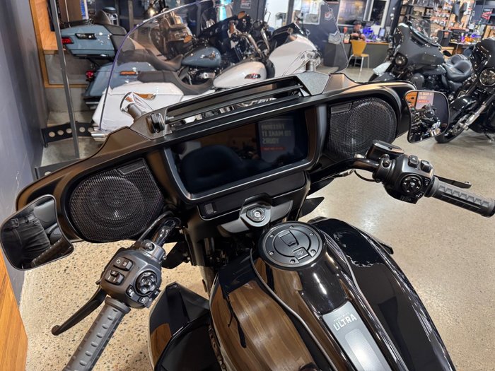 2025 Harley-davidson 2025 Harley-Davidson 1900CC FLHXU Street Glide Ultra 117 BLACK