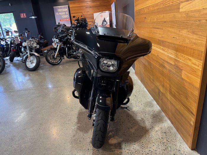 2025 Harley-davidson 2025 Harley-Davidson 1900CC FLHXU Street Glide Ultra 117 BLACK