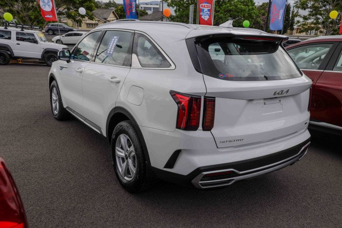 2023 KIA SORENTO S 7 SEAT