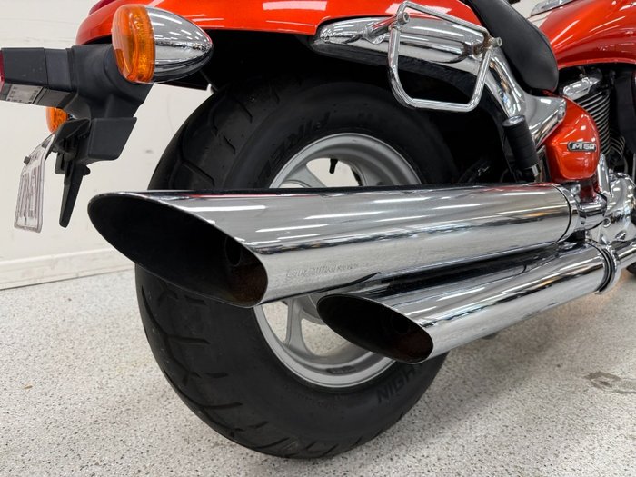 2009 Suzuki VZ800 (BOULEVARD M50) Orange