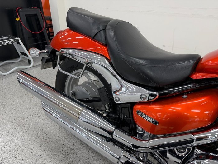 2009 Suzuki VZ800 (BOULEVARD M50) Orange