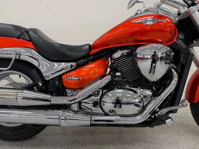 2009 Suzuki VZ800 (BOULEVARD M50) Orange