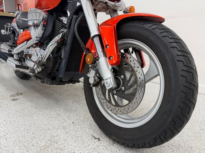 2009 Suzuki VZ800 (BOULEVARD M50) Orange