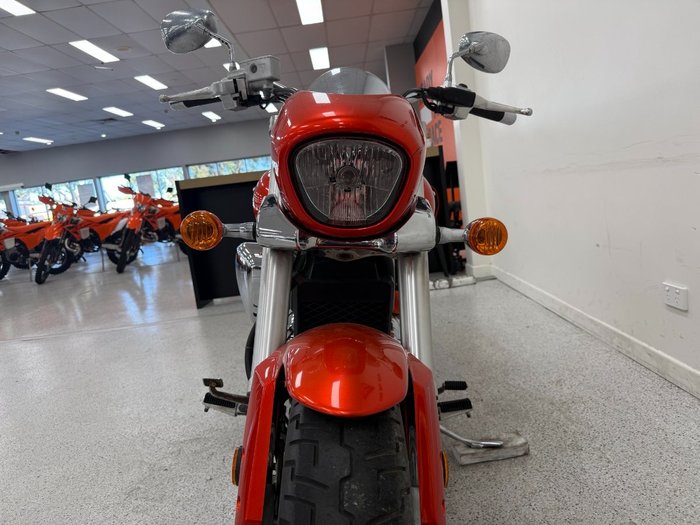 2009 Suzuki VZ800 (BOULEVARD M50) Orange