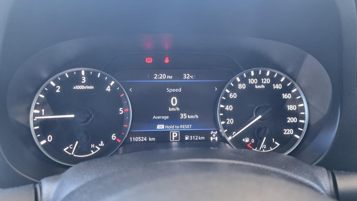 2021 Nissan Navara SL