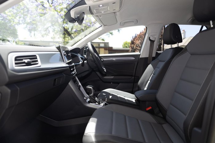 2025 Volkswagen T-Roc 110TSI Style